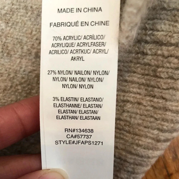 Oversized Plush soft cowl neck sweater NWT - Picture 6 of 6